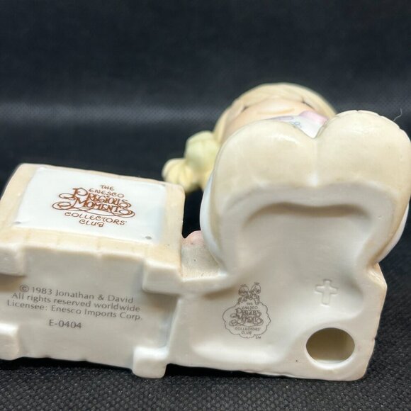 Precious Moments Collectors Club “Join in on the blessings”club figurine - Picture 5 of 5